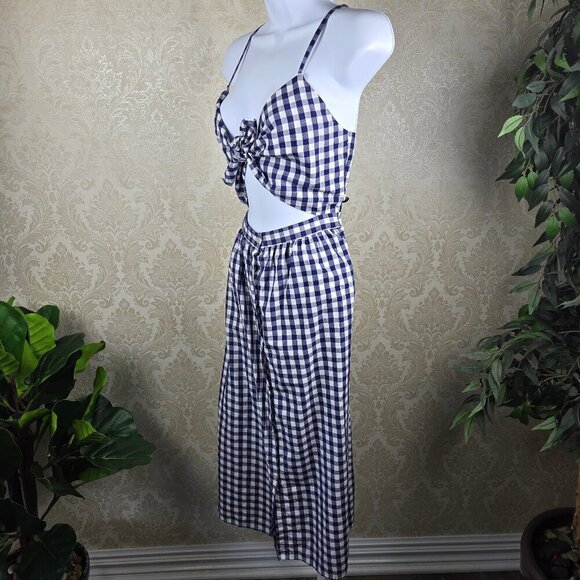Gingham Checkered Dress - Picture 9 of 16